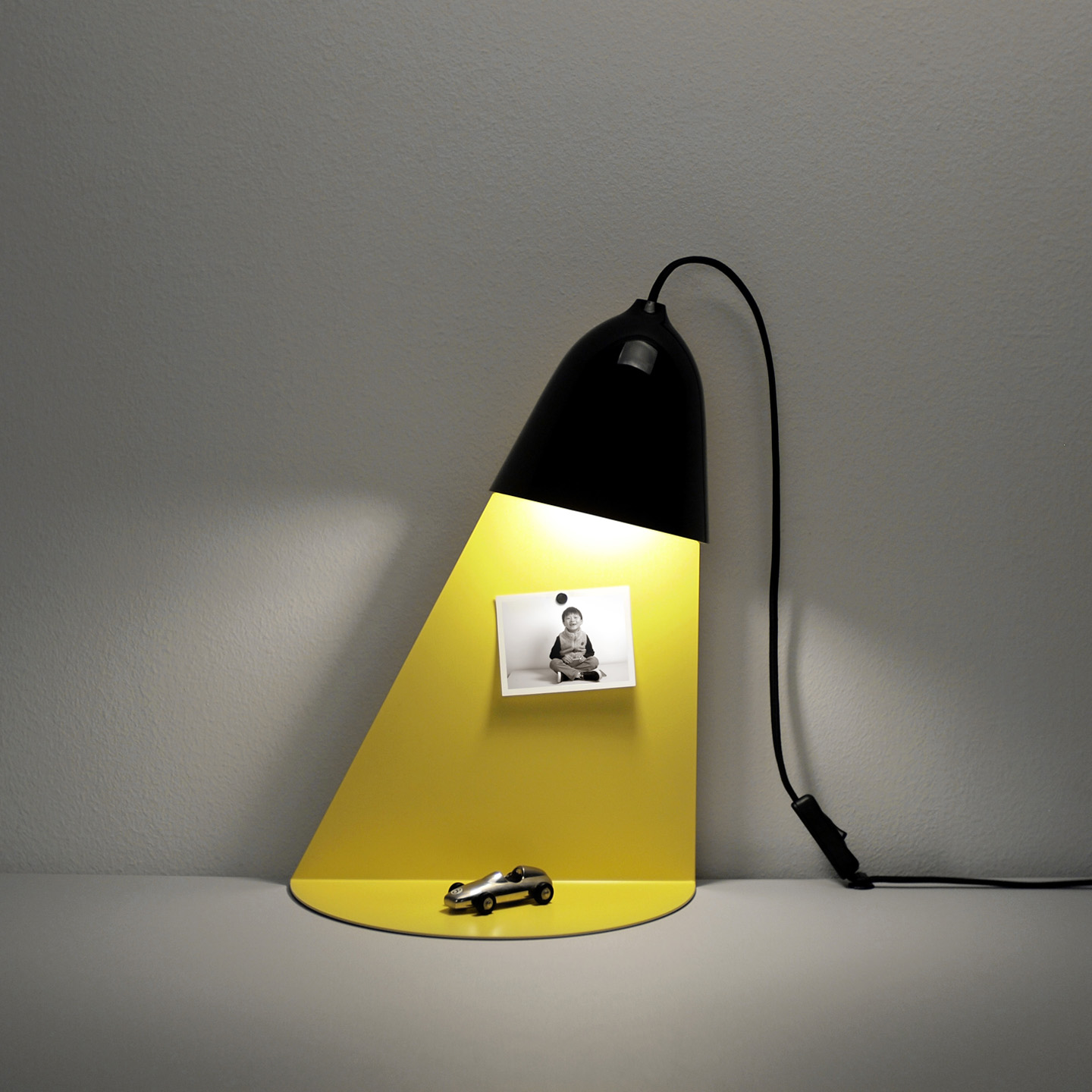 Light shelf (Table &amp; Wall Lamp) - Yellow stand